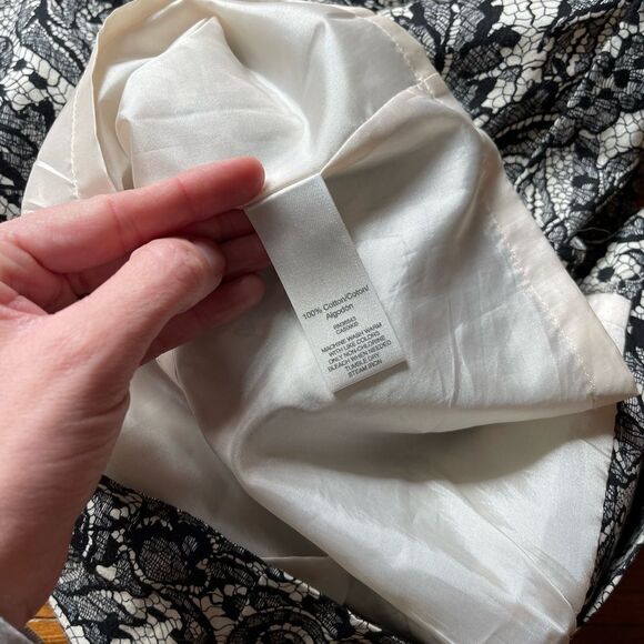 Van Huesen studio women’s size 2 black and cream lace lookalike pencil skirt - Picture 7 of 9